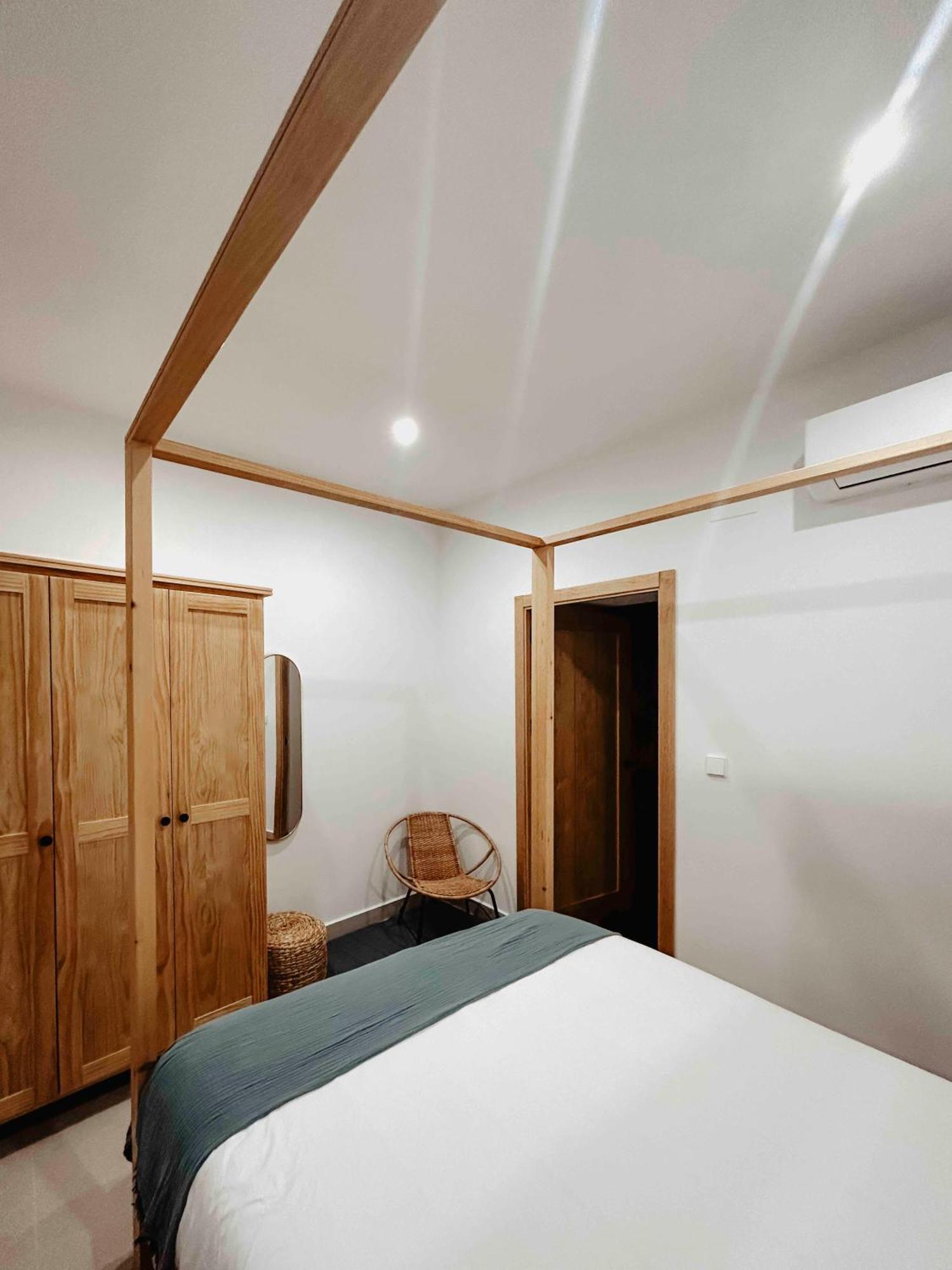 Portal De Santiago Apartment Caceres Exterior photo